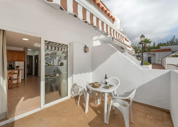 Holiday home Sun And Calm Floritas