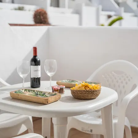 Sun And Calm Floritas Casa vacanze *